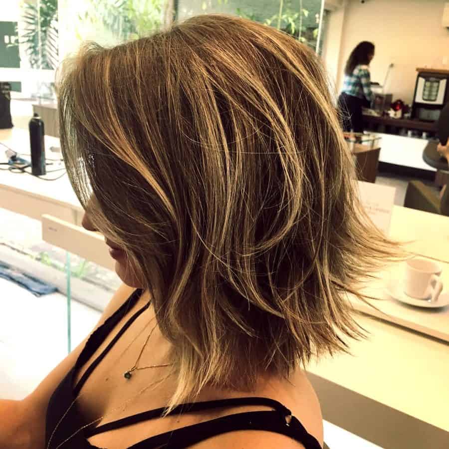 Unordentlicher Chic Bob Shaggy Brown Bob Mit Highlights