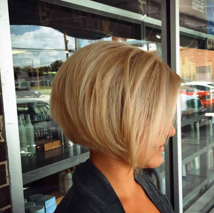 Frisuren Bob Kurz Blond Undercut für Blonde Bob