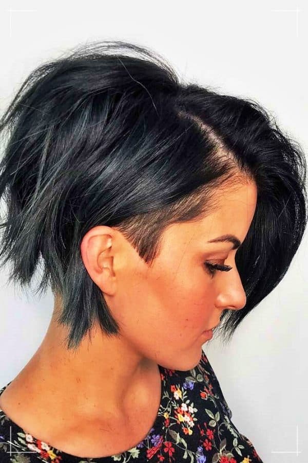 A-Linien-Bob mit Undercut