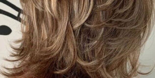 Peppige Frisuren für Frauen ab 50 – Freche Looks mit Stil