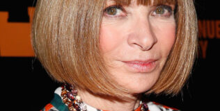 Frisuren kurz ab 60: Der ikonische Bob von Anna Wintour