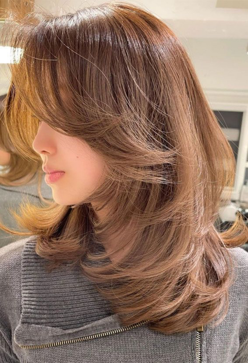 Frisuren Mittellanges Haar Gestuft Braun: Der Trend-Look