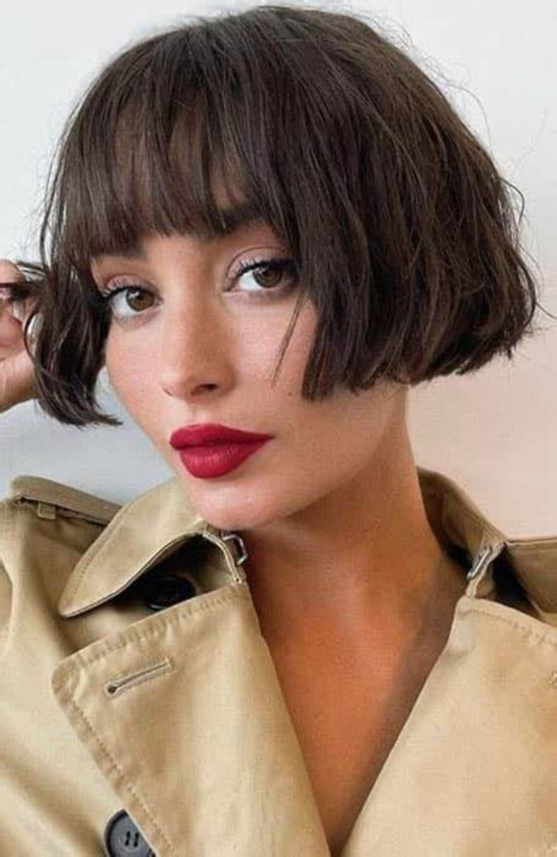 Bubikopf Frisur Kurz: Der Trendlook für selbstbewusste Frauen