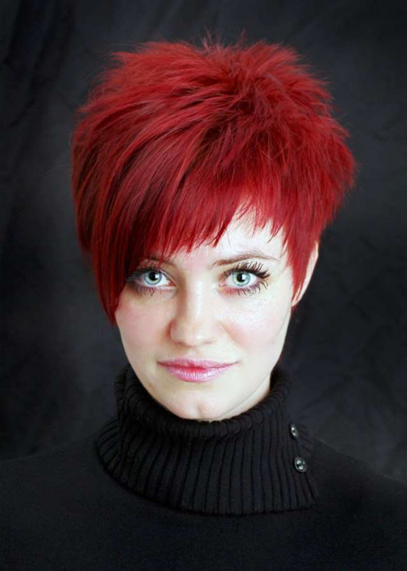 Flippige Kurzhaarfrisuren Rot: Der Asymmetrische Rote Pixie