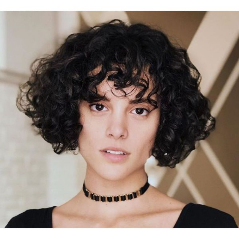 Freche Kurzhaarfrisuren Locken: Der gelockte Bob im Rampenlicht